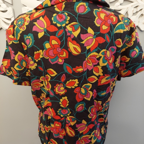 ModCloth Floral Shirt Size Large - Picture 3 of 3